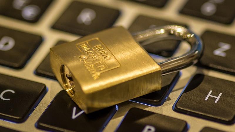 Braverman floats criminalisation of ‘highly encrypted devices’