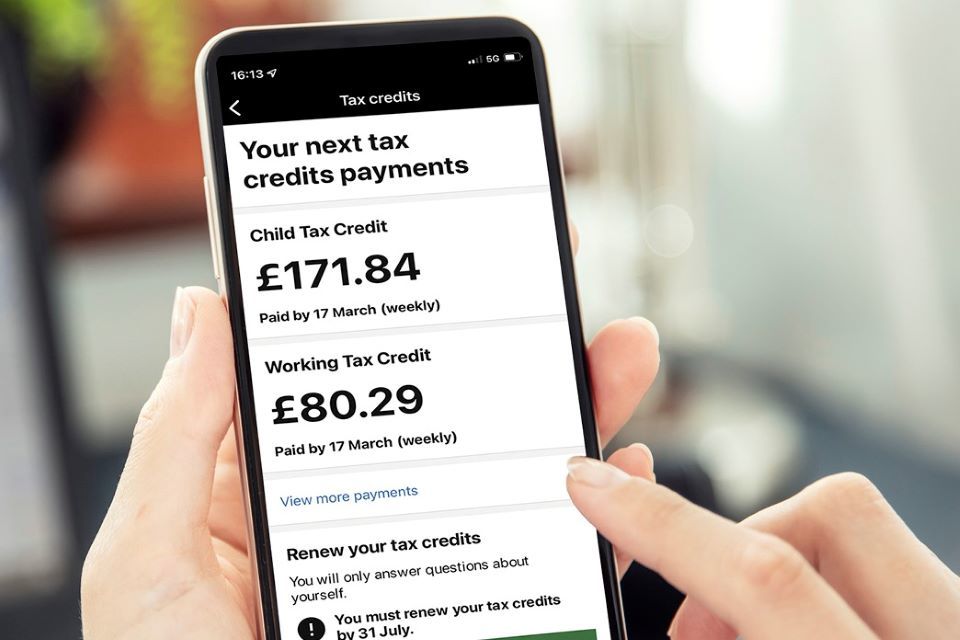 HMRC urges citizens to download app as tax credits deadline nears