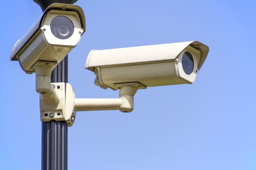 Government should discourage use of Chinese surveillance technology, report says